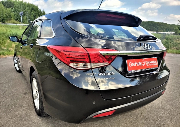 Hyundai i40 cena 33700 przebieg: 237000, rok produkcji 2011 z Suwałki małe 497